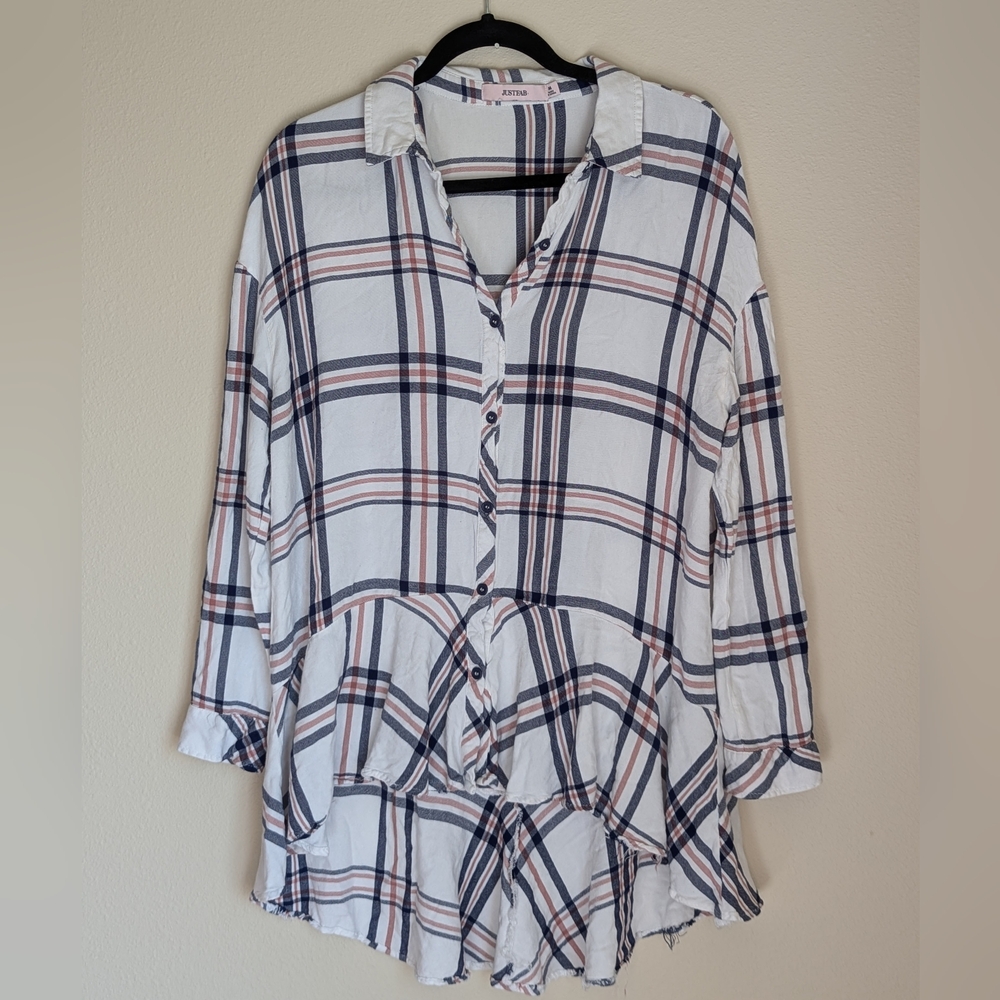 JustFab High Low White and Gray Flannel Size M